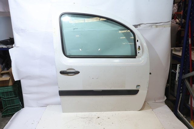 Porta dianteira direita 801004234R RENAULT