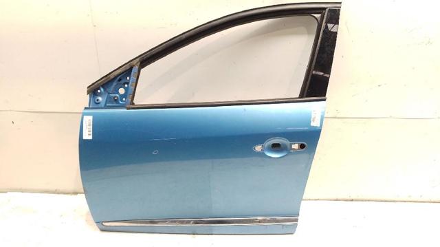 Porta dianteira esquerda 801016886R RENAULT