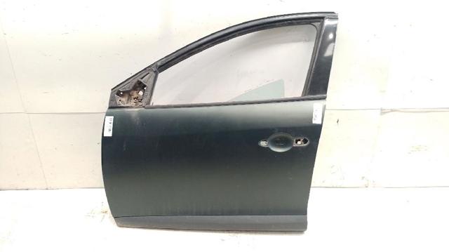 Porta dianteira esquerda 801016886R RENAULT