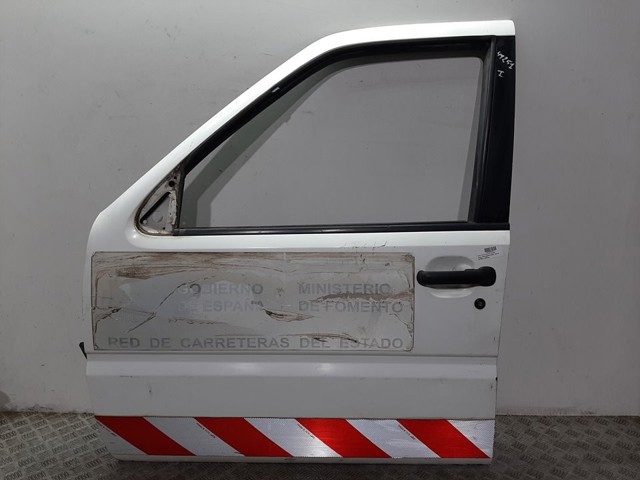 Porta dianteira esquerda Nissan Terrano II R20 ao melhor preço