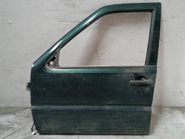Porta dianteira esquerda para Nissan Terrano R20