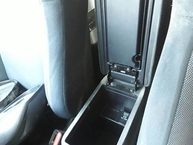 Braço de consola central para Mitsubishi Outlander CWW