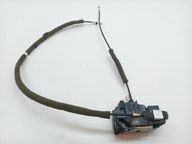 Fecho da porta dianteira direita 805009U10C NISSAN