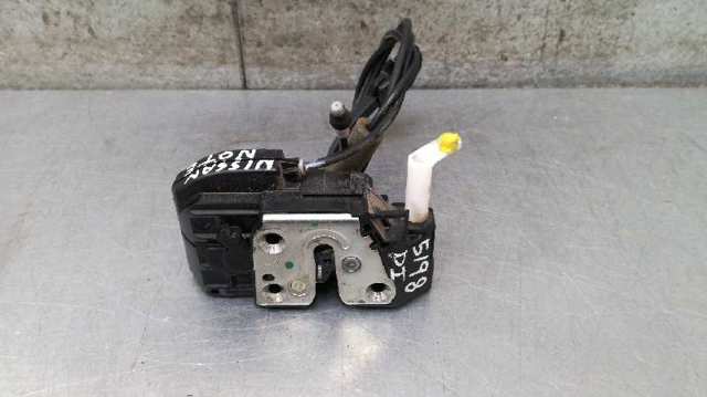 Fecho da porta dianteira esquerda 805019U10C NISSAN