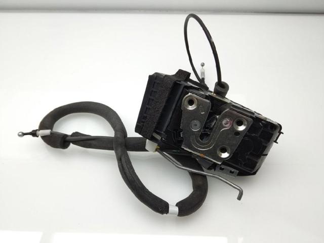 Fecho da porta dianteira esquerda 80501BA60C NISSAN
