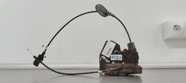 Fecho da porta dianteira direita 805021559R RENAULT