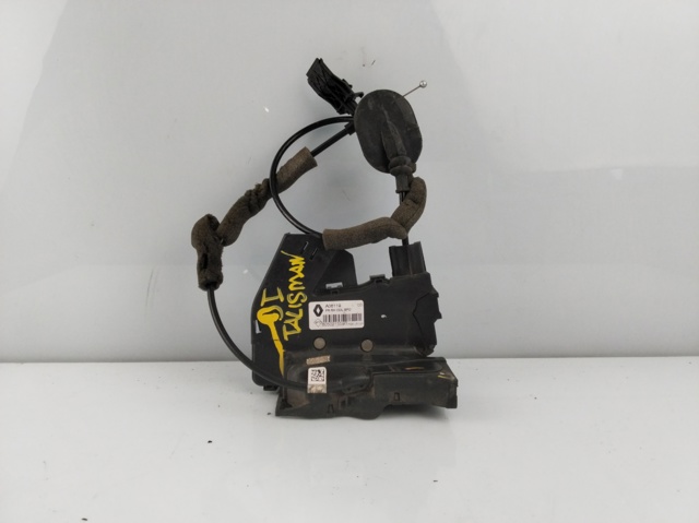 Fecho da porta dianteira direita 805021559R RENAULT