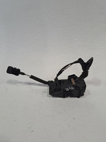Fecho da porta dianteira direita 805022764R RENAULT