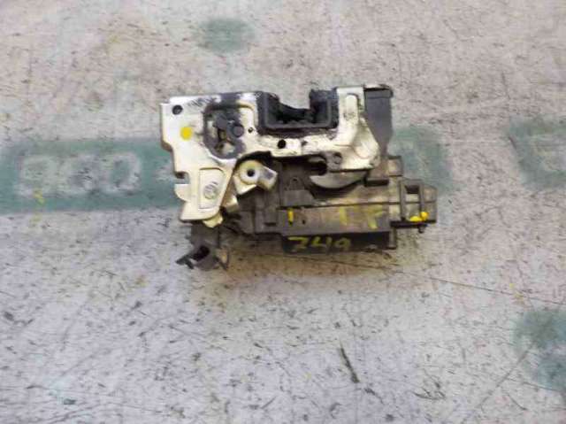805025267R Renault (RVI)