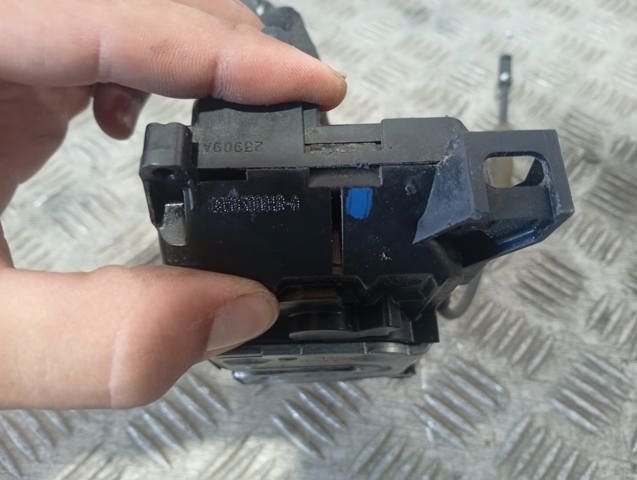 805030001R Renault (RVI)