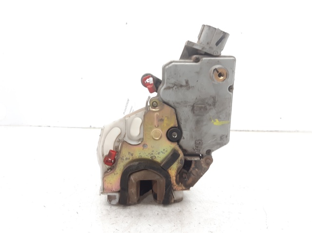  para Nissan Primera  (P11)