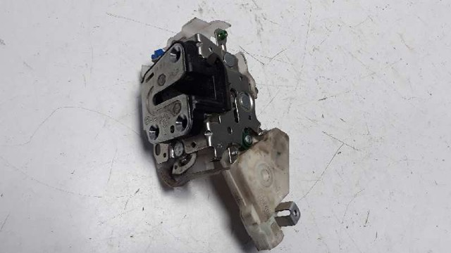 Motor acionador de abertura/fechamento da porta dianteira direita 80552AA20A NISSAN