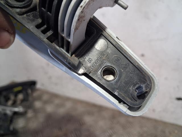 806068948R Renault (RVI)