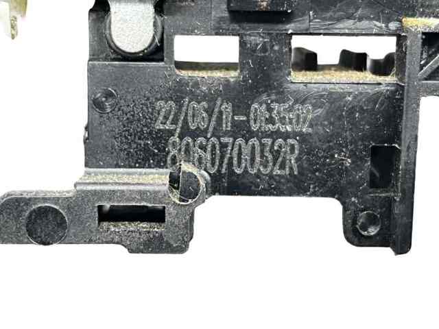 806070032R Renault (RVI)
