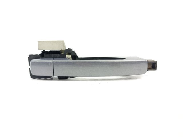 Suporte de maçaneta externa da porta dianteira direita 80610EB300 NISSAN