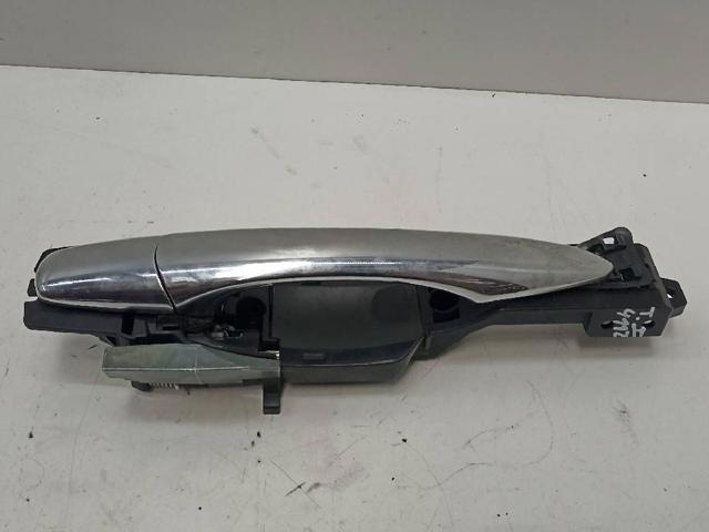 Suporte de maçaneta externa da porta dianteira esquerda 806111BA1A NISSAN