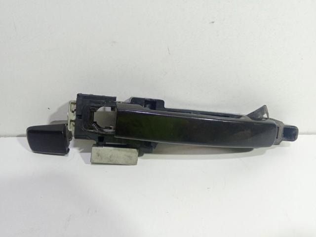 Suporte de maçaneta externa da porta dianteira esquerda 80611EB30B NISSAN