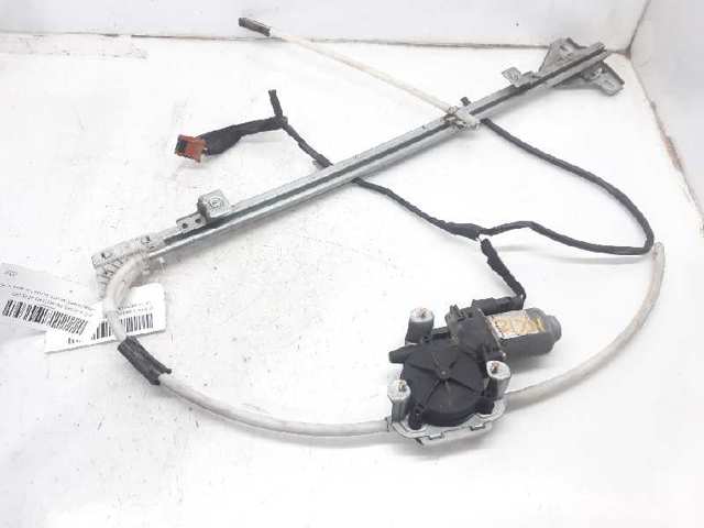 Mecanismo de acionamento de vidro da porta dianteira direita 8070000QAF NISSAN