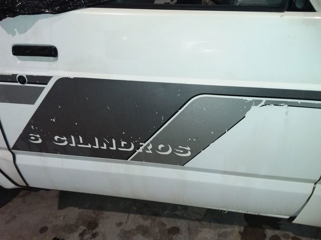  Nissan Patrol  (1987-1997)