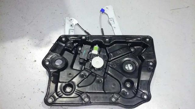 Mecanismo de acionamento de vidro da porta dianteira direita 807207736R RENAULT