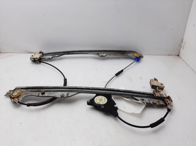 Mecanismo de acionamento de vidro da porta dianteira direita Nissan X-Trail  T31 ao melhor preço