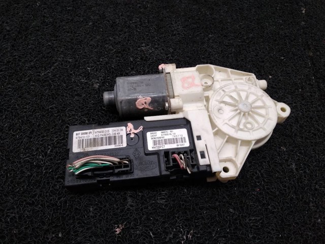 807300002R Renault (RVI)