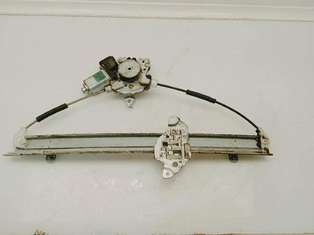 Motor de acionamento de vidro da porta dianteira direita 807308991C NISSAN