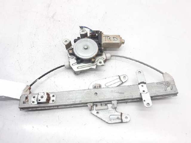 Motor de acionamento de vidro da porta dianteira direita 807308991C NISSAN