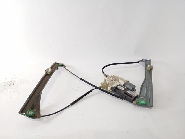 Motor de acionamento de vidro da porta dianteira esquerda 807310003R RENAULT