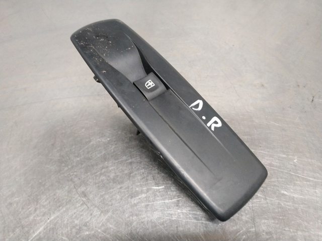 809600004R Renault (RVI)