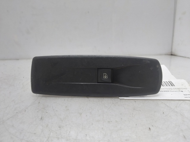 809600004R Renault (RVI)