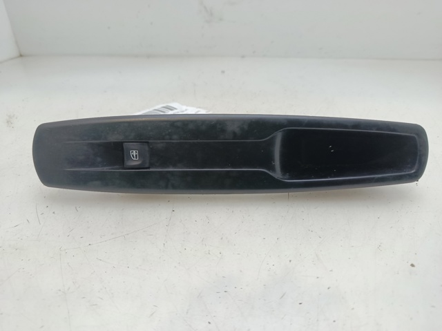 809600018R Renault (RVI)