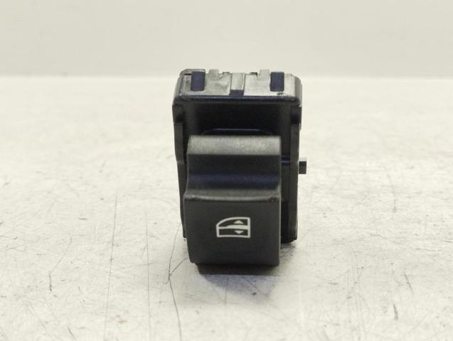 809600750R Renault (RVI)