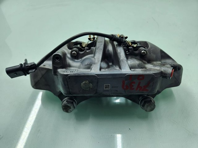Suporte do freio dianteiro esquerdo 80A615105CF VAG