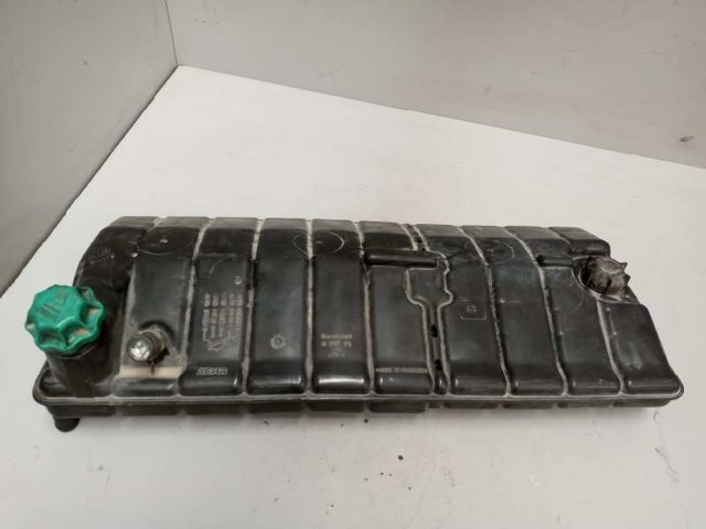 Tanque de expansão do sistema de esfriamento 81061026218 MAN
