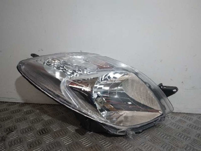 811300D120 Toyota