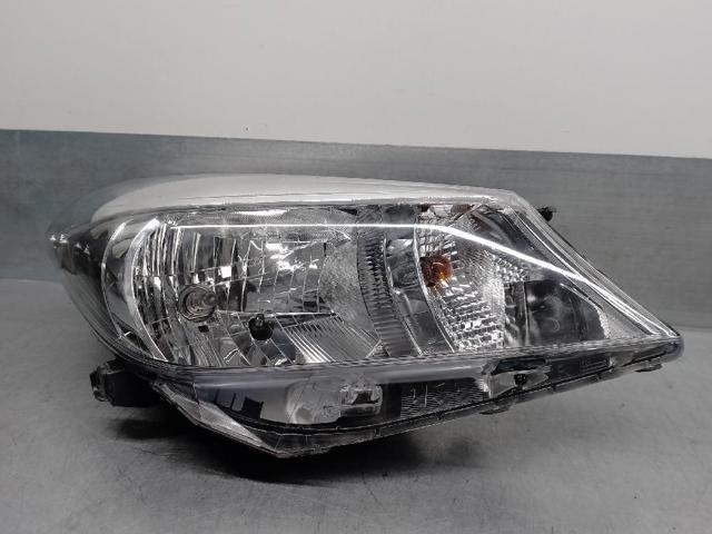 811300D450 Toyota