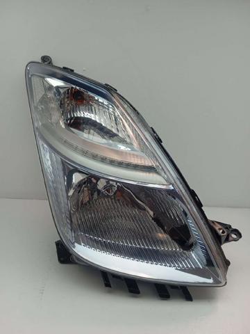 Luz direita 8113047180 TOYOTA