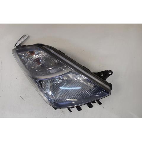 Luz direita 8113047180 TOYOTA