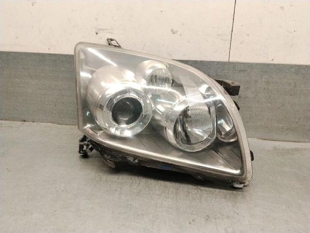 Luz direita 8114005250 TOYOTA