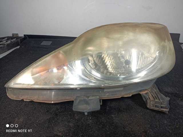 Luz esquerda 811500H030 PEUGEOT