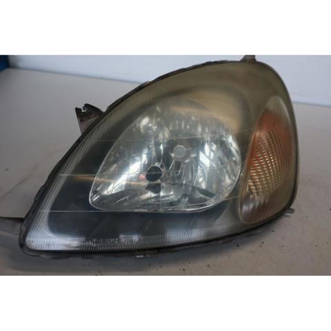 Luz esquerda 811700D011 TOYOTA