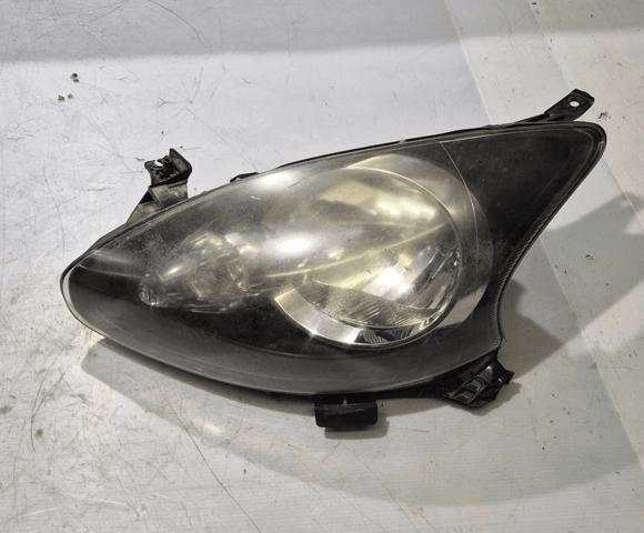 Luz esquerda 811700H011 TOYOTA