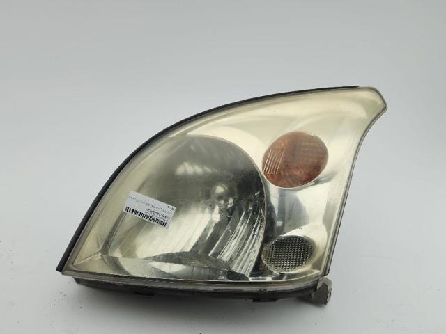 Luz esquerda 811706A060 TOYOTA