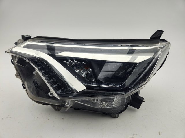 Luz esquerda 8118542680 TOYOTA