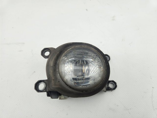 Luzes de nevoeiro esquerdas 8122002190 TOYOTA