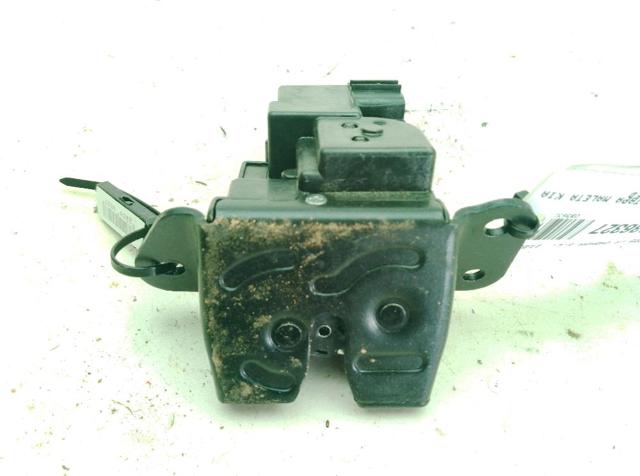 812302W000 Hyundai/Kia