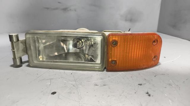 Pisca-pisca direito 81253206112 MAN