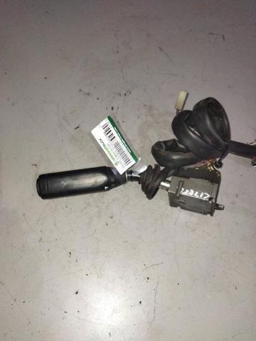 Comutador esquerdo instalado na coluna da direção 81255090124 MAN