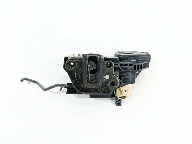 Fecho da porta dianteira esquerda 8131017120 HYUNDAI